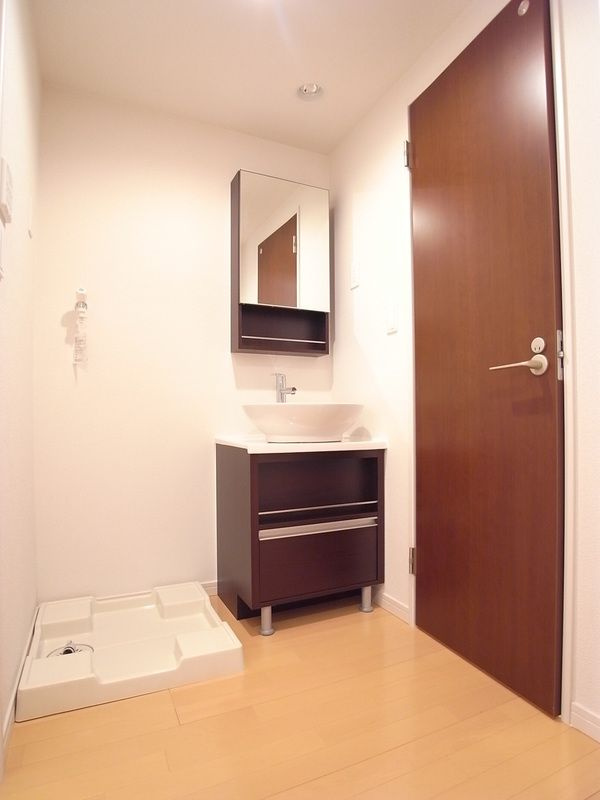 リブリ・クロシェットの独立洗面台