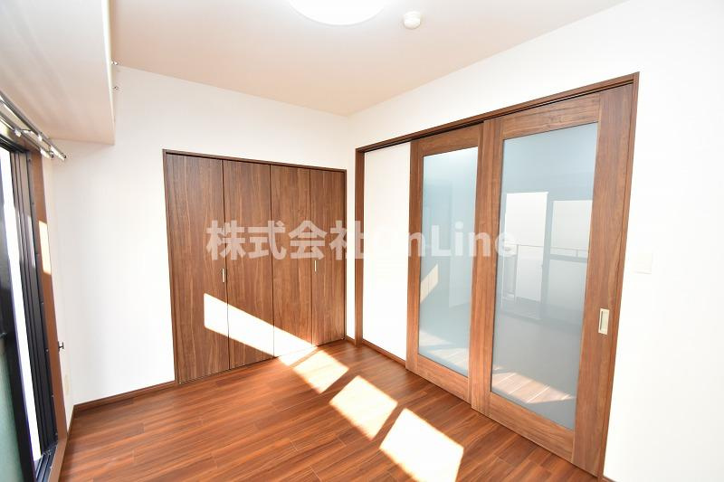 マンション彩景の寝室