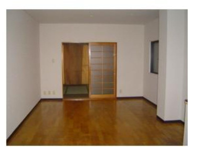 【居間・リビング】 | 西松ビル | 使いやすいリビングです