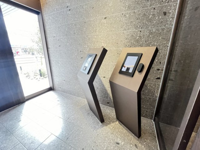 【エントランス】 | コンフォリア・リヴ京橋