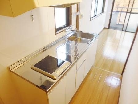 フジビルのキッチン