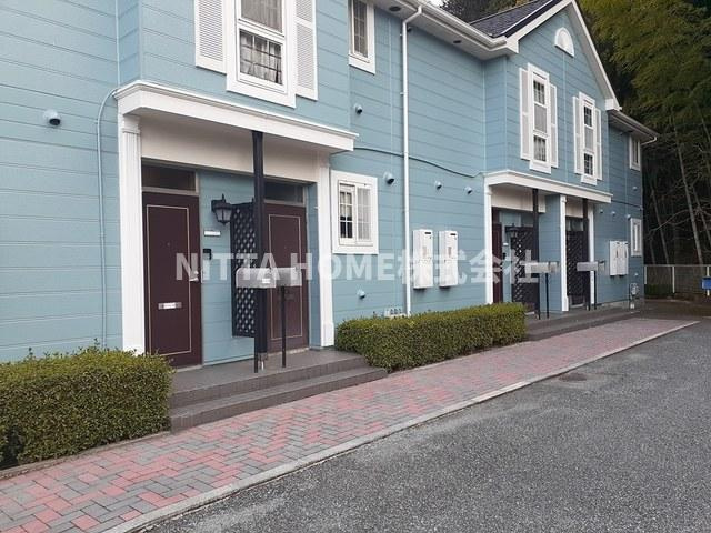 ライジングヒルズのエントランス