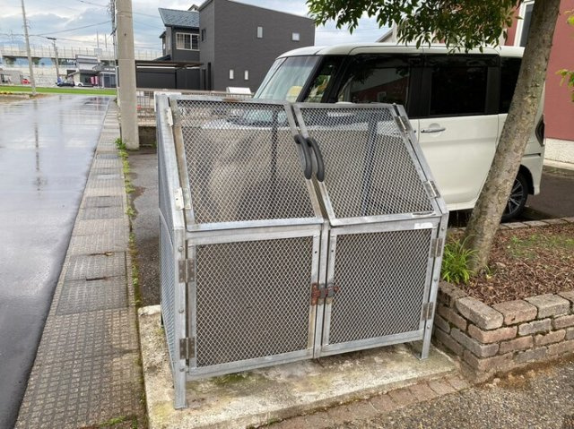 リブェール上野　A棟