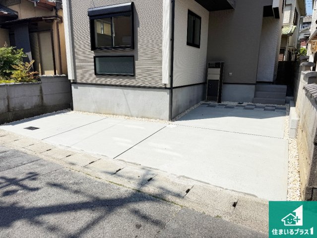 宇治市五ケ庄北ノ庄　新築一戸建ての駐車場|駐車スペース！散水栓があるので、こまめに愛車を洗えます！