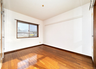 【洋室】 | アグロス | 6帖洋室