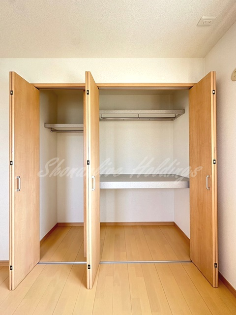 藤沢市弥勒寺２丁目の賃貸マンションの収納