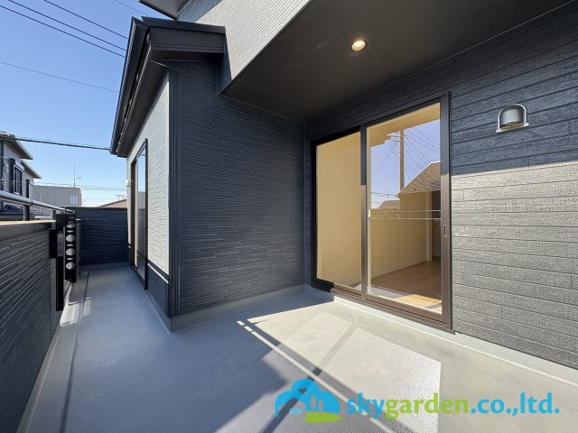 藤沢市羽鳥５丁目 ２号棟のバルコニー