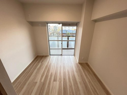 イトーピア武庫川の洋室