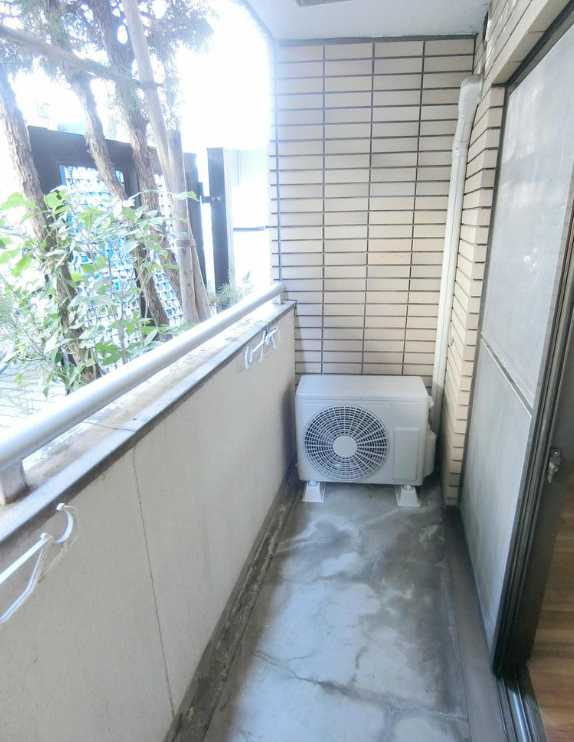 日興パレス桜新町　礼金０　システムキッチン　学生さんオススメのバルコニー