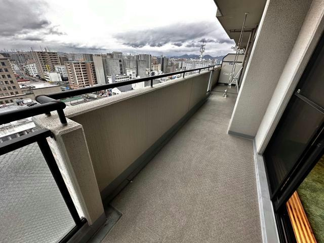 エンブレイス姫路下寺町のバルコニー