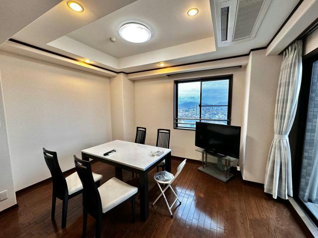 エンブレイス姫路下寺町の居間・リビング