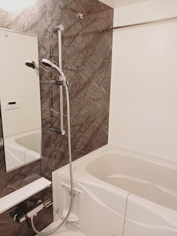 イーストフィールドⅡの浴室|日々の暮らしに欠かせないお風呂です