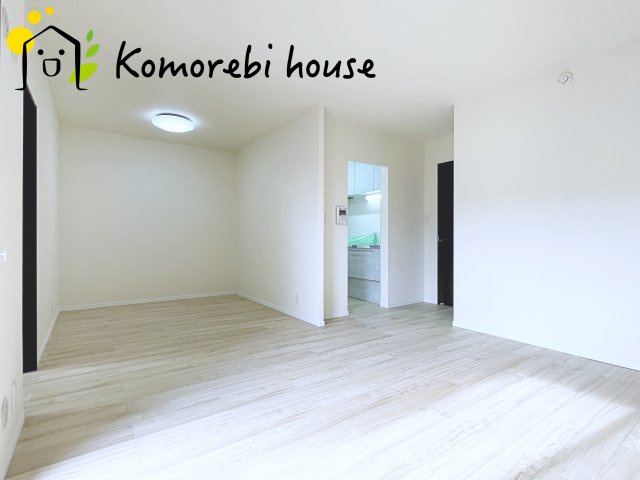 グラン・ドムール吹上の居間・リビング|26.2.9撮影済み