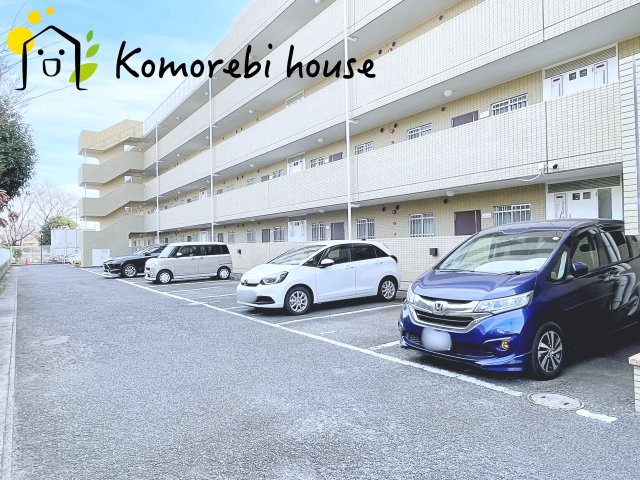 グラン・ドムール吹上の駐車場|26.2.9撮影済み