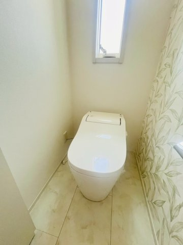 井吹台北町5丁目戸建のトイレ