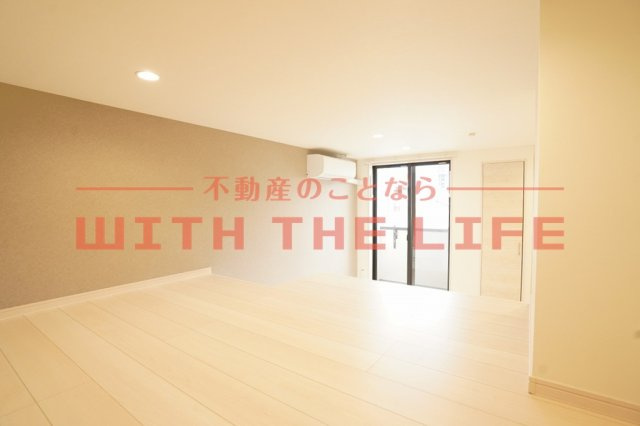 ADC津福セレーノ【キャッシュバック対象物件】の洋室|明るい洋室です