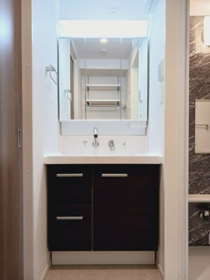 【洗面所】 | フェルデタワー