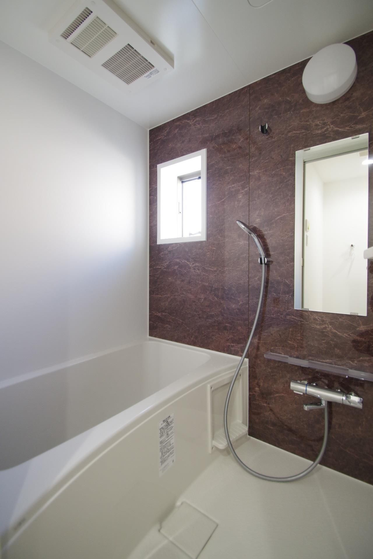 熊本市中央区水前寺４丁目の一戸建ての浴室