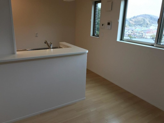 コリーナ本郷台の内装|リビング