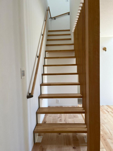 阿久比町大字宮津　エコタウン宮津E-8区画のその他|階段（2025.5撮影）