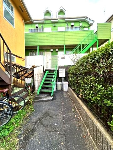 三鷹市牟礼３丁目のアパート