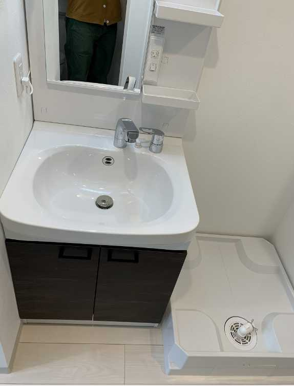 ソルナクレイシア桜新町　築浅　礼金0　メゾネットの洗面所