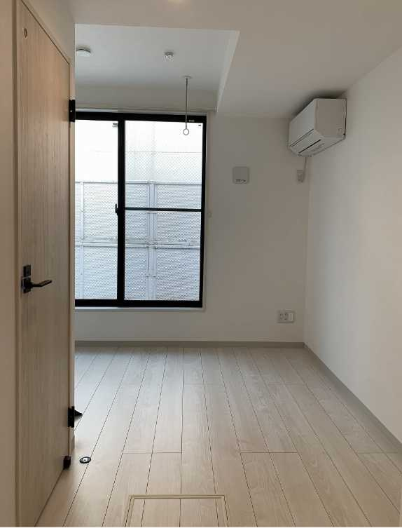 ソルナクレイシア桜新町　築浅　礼金0　メゾネットの居間・リビング