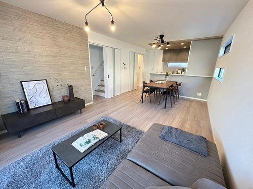 甲子園口5丁目　新築戸建の居間・リビング