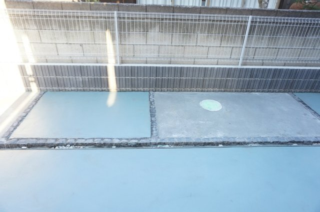 リブリ・グリュ アンレーヴのエントランス