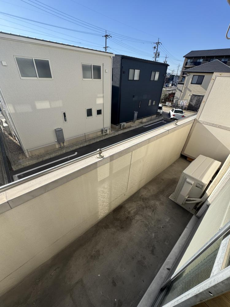 ニューメゾン石川の展望