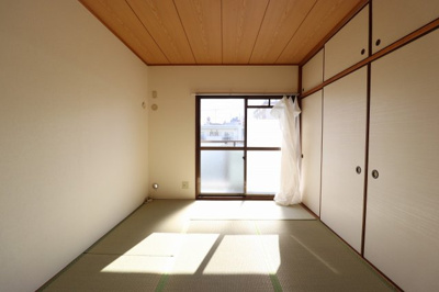 【寝室】 | ティピカルタルミ