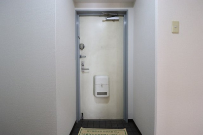 【玄関】 | ティピカルタルミ