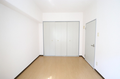 【洋室】 | ティピカルタルミ