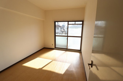 【洋室】 | ティピカルタルミ