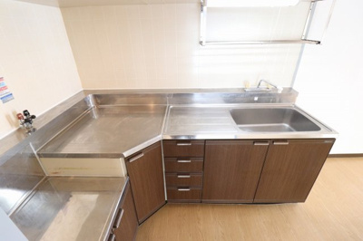 【キッチン】 | ティピカルタルミ