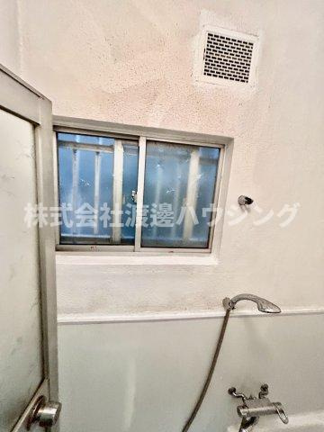 ももたろうハウスのその他|窓