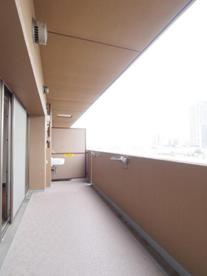 【バルコニー】 | ファミール羽衣公園前