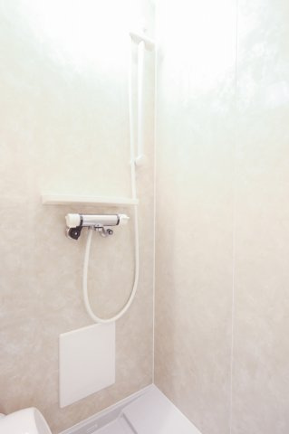 わんにゃんハウス国分寺の浴室|シャワールームも完備。