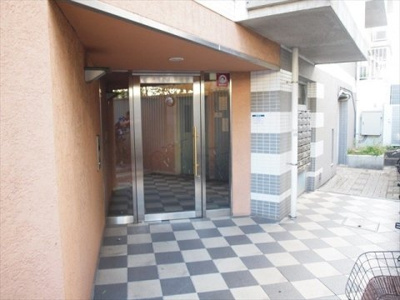 【エントランス】 | プレール潮見ピアクラブ