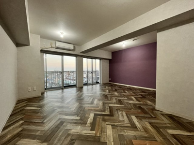 【居間・リビング】 | CRESCENT COURT 大森 | ゆったり過ごせるリビングです