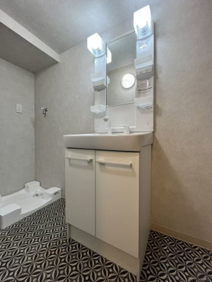 【洗面所】 | CRESCENT COURT 大森 | 忙しい朝には欠かせない洗面所です