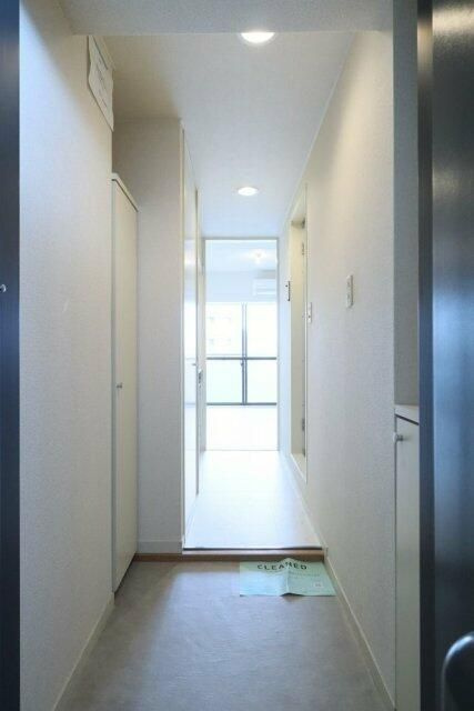 フロール巣鴨の玄関