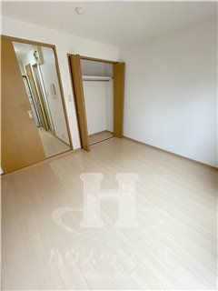 【寝室】 | プリムヴェールハイム | 別号室参考写真です