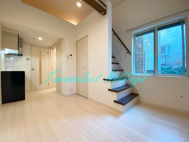 ハーミットクラブハウス追浜ヒルズの居間・リビング|お洒落な洋室♪