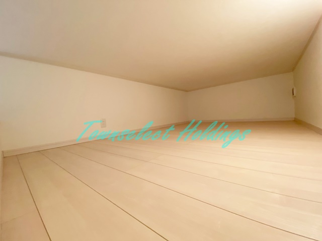 ハーミットクラブハウス追浜ヒルズの寝室|ロフト付★