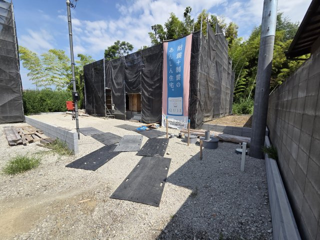 新築　太田市新田上江田町第1　4号棟　Cradle Gardenの駐車場|現地写真　駐車は建物南側に計3台可能です！