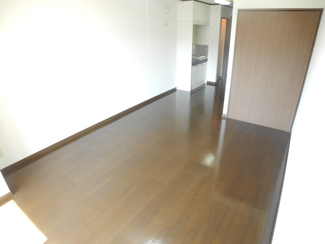 フォーサイト千歳の居間・リビング