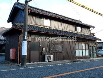 石生貸家　南側の外観|コスパ重視の貸家です◎