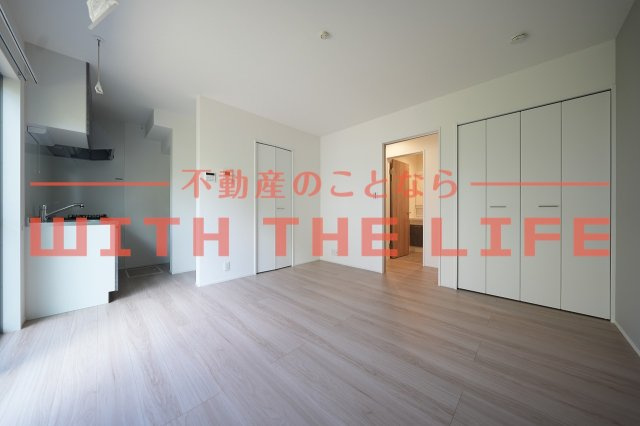 GRAND PRIX MAISON 【キャッシュバック対象】の居間・リビング|ゆったり過ごせるリビングです