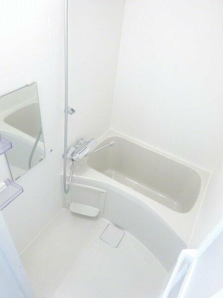 ルフレ　グランデ川口の浴室